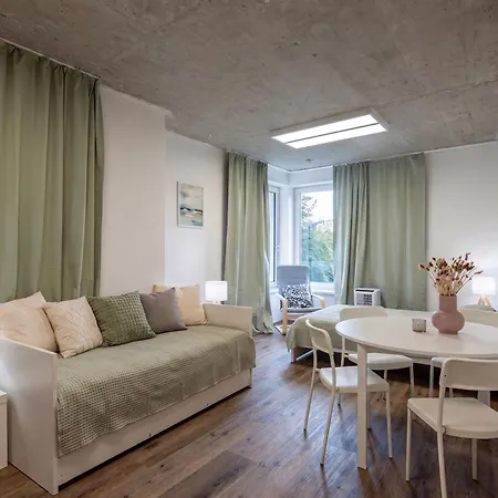 Brand New #36 Close To Center With Free Parking Διαμέρισμα *